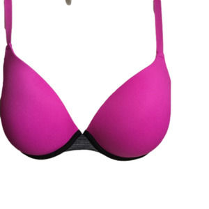 Pink Victoria's Secret pigeonnant push up bra pink 32DD underwire